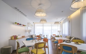 Desayuno buffet incluido todos los días