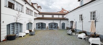 St. Terezie - Baroque Residence