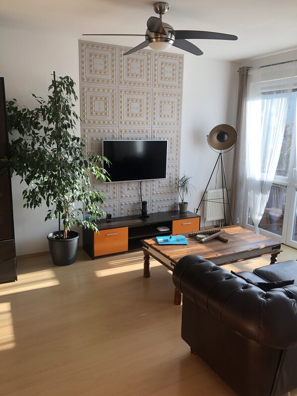 Family Apartment, 1 Bedroom, Balcony | Living area