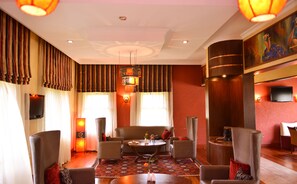 2 bars/lounges - Enashipai Resort & Spa (Naivasha)