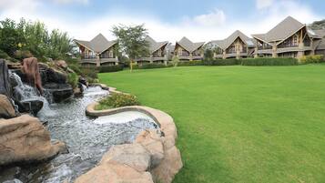 Fountain Executive Room | Property grounds