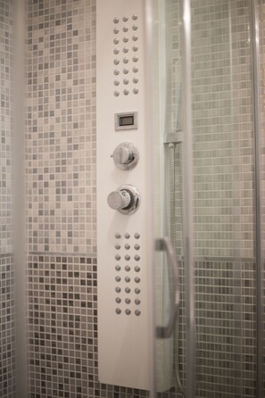 Chambre Double Supérieure | Salle de bain