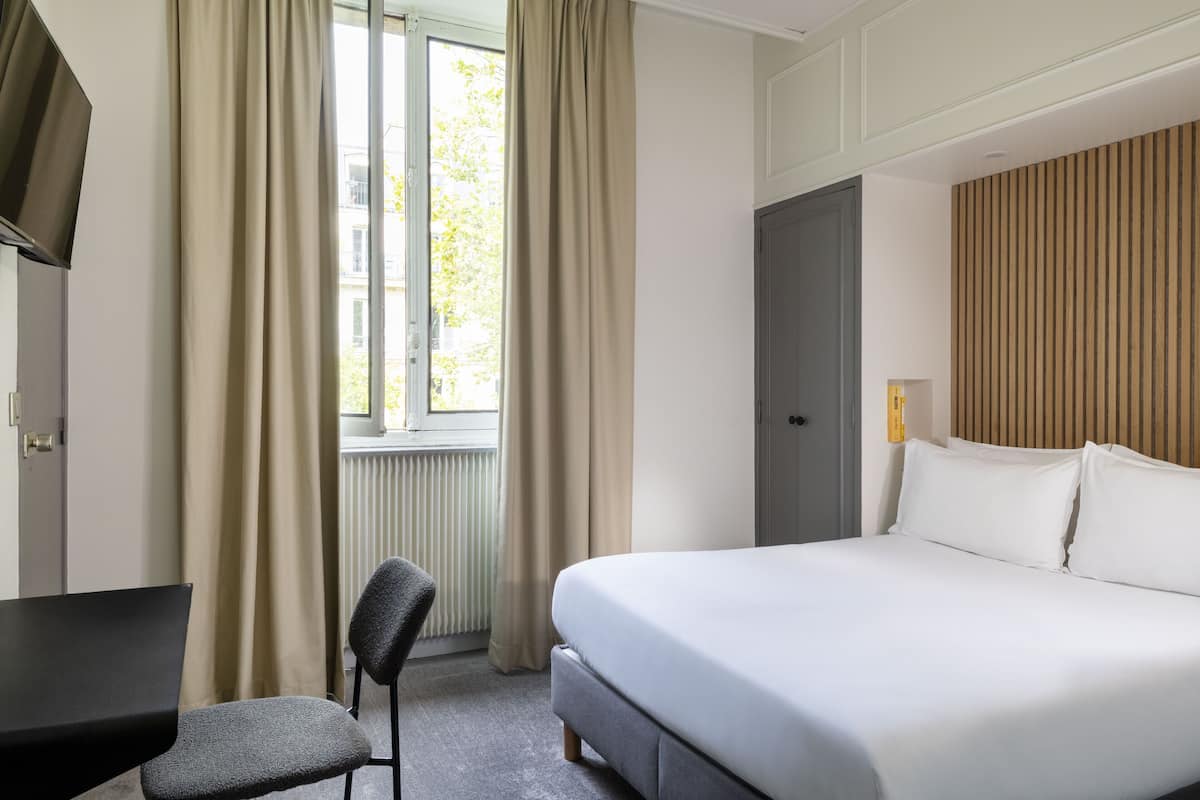 Standard Double Room | In-room safe, individually decorated, individually furnished, desk