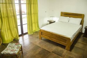 Familienzimmer, Terrasse | Zustellbetten, kostenloses WLAN