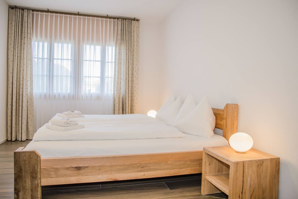 Appartement, 2 chambres, balcon, vue montagne