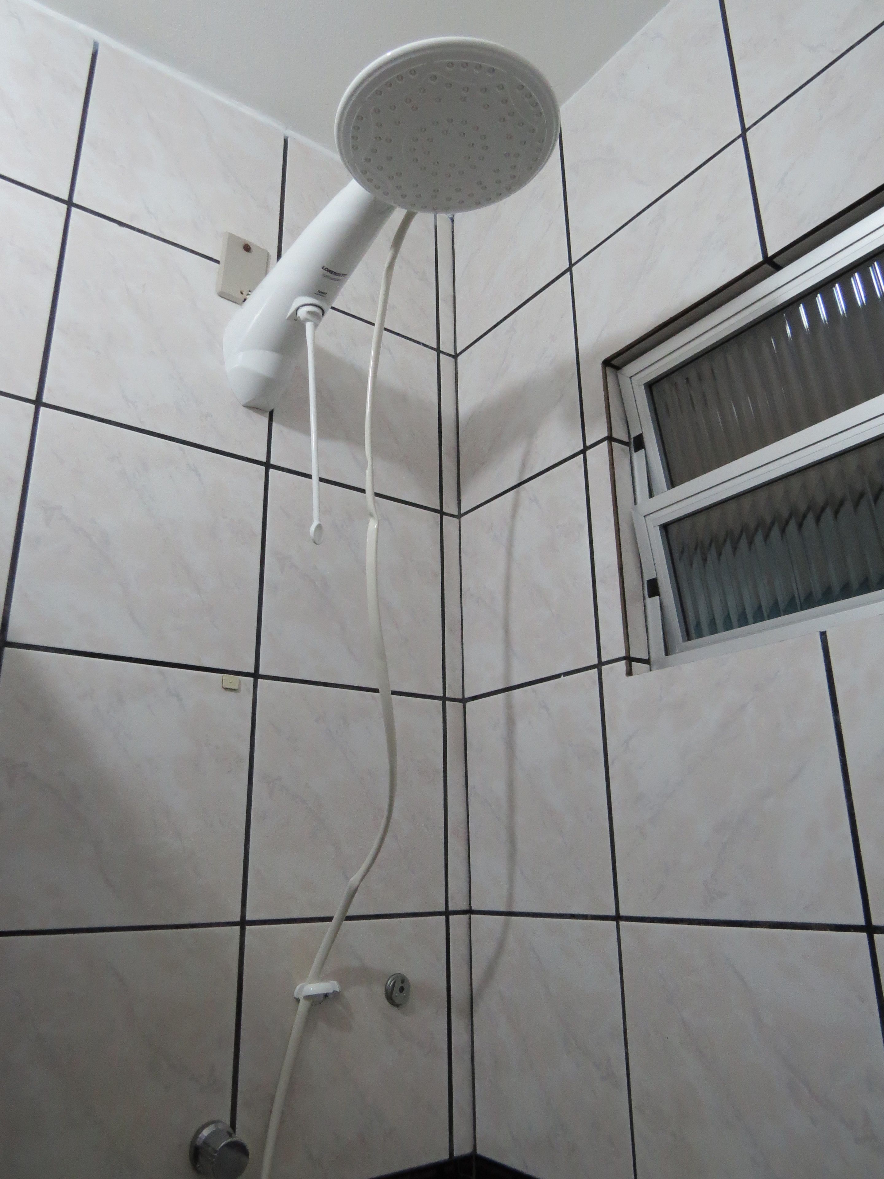 Traditional House, 3 Bedrooms, 2 Bathrooms, Ground Floor | Bathroom shower