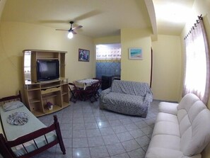 Free WiFi, wheelchair access