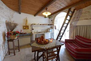 Trullo 4 pax | Living area - Giardino dei Trulli (Alberobello)