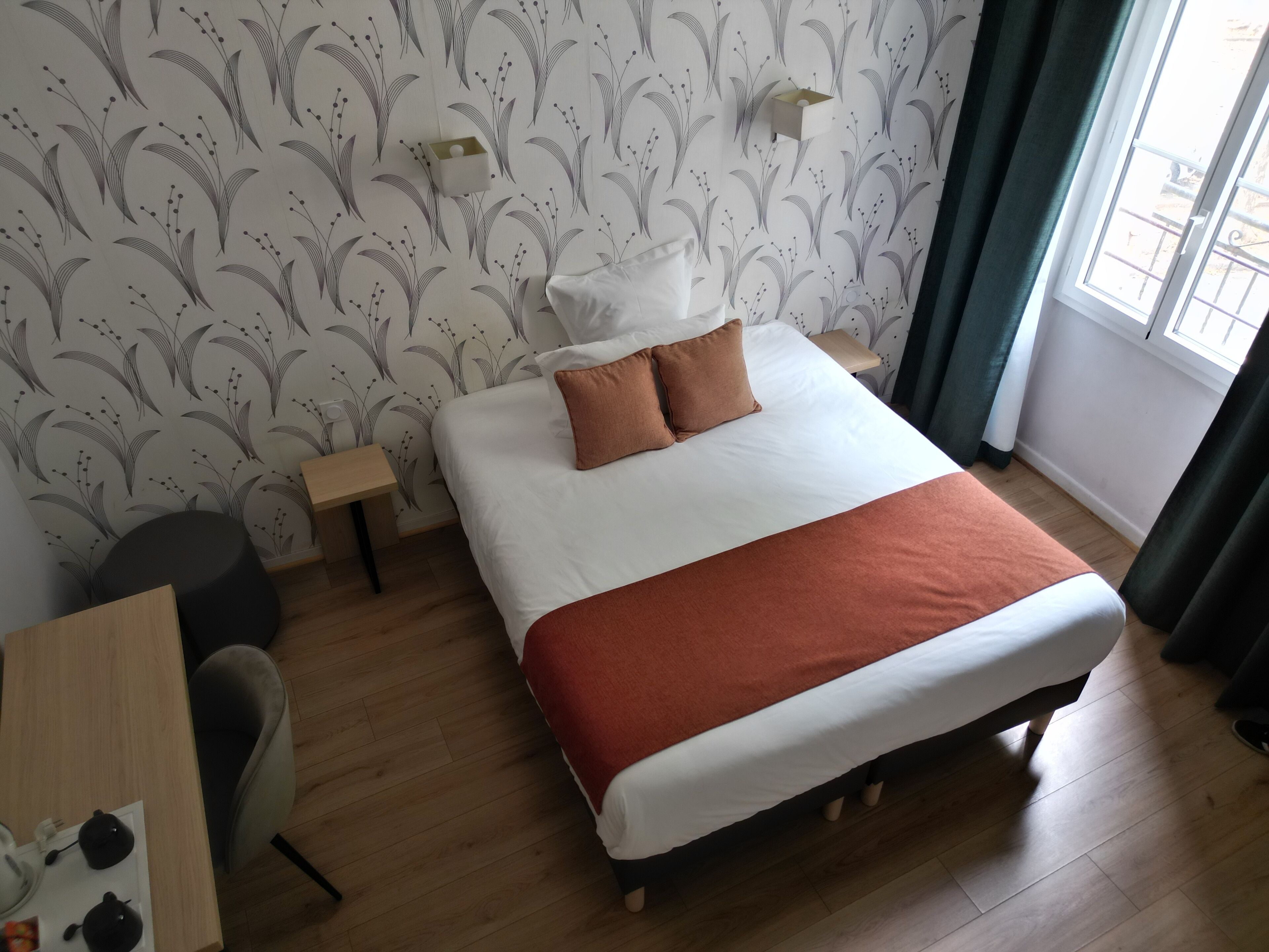 superior double room | 1 bedroom, desk, soundproofing, iron/ironing board