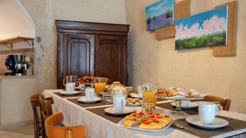 Free daily self-service breakfast