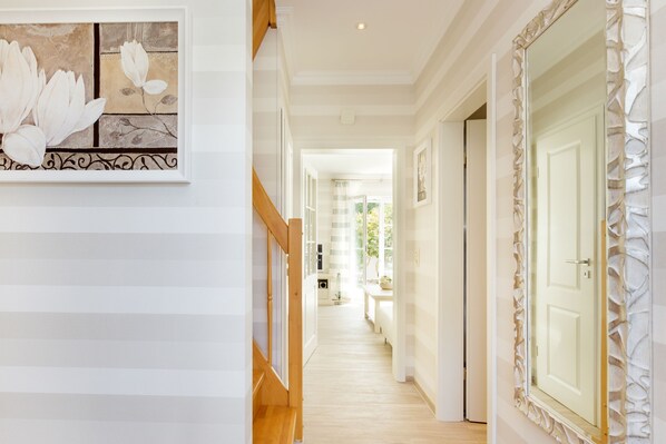 Exclusive House, 3 Bedrooms, Fireplace, Beachfront | Interior - Ferienhaus Ostseebrise (Zingst)