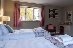 Wi-Fi gratuit, draps fournis