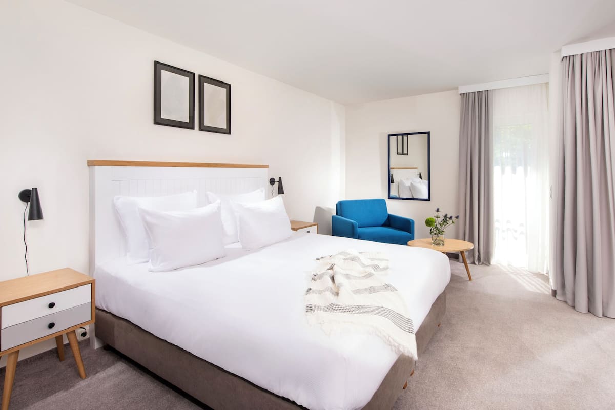 superior double room | 1 bedroom, hypo-allergenic bedding, blackout curtains, free wifi