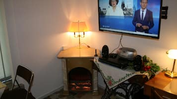 Comfort-Studio, 1 King-Bett und Schlafsofa, Nichtraucher, Kochnische | Wohnbereich | Flachbildfernseher, DVD-Player