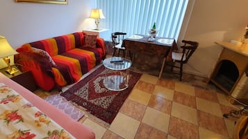 Comfort-Studio, 1 King-Bett und Schlafsofa, Nichtraucher, Kochnische | Wohnbereich | Flachbildfernseher, DVD-Player