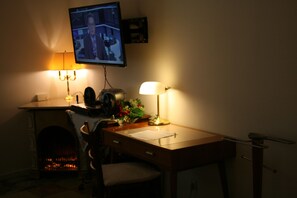 Comfort-Studio, 1 King-Bett und Schlafsofa, Nichtraucher, Kochnische | Zimmerausstattung