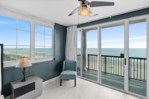 1 bedroom, individually decorated, individually furnished, desk