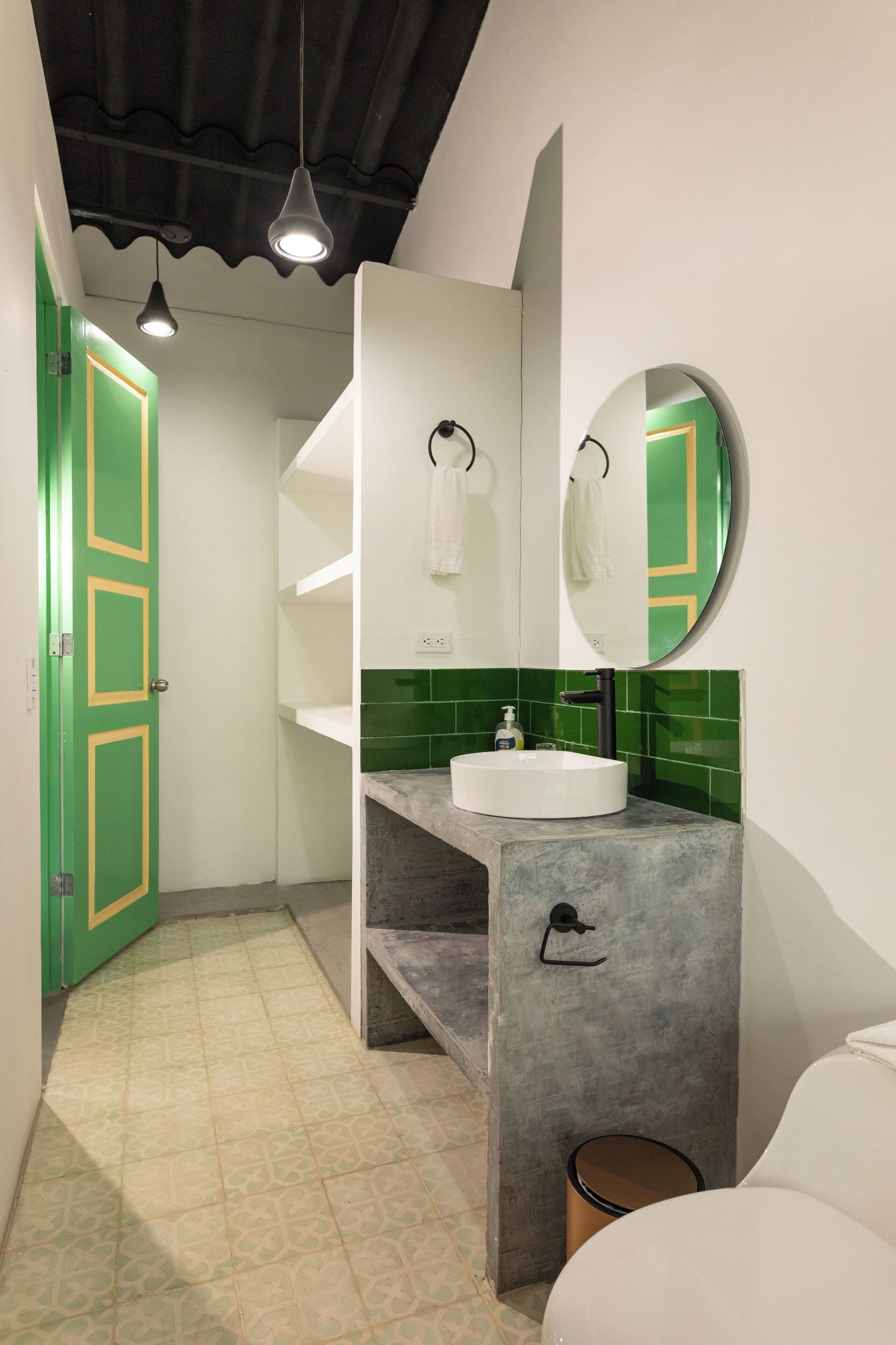 luxury room | bathroom | shower, designer toiletries, towels, toilet paper