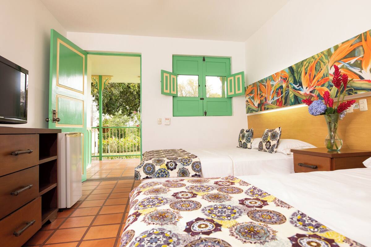 standard quadruple room, 1 bedroom | 1 bedroom, premium bedding, minibar, iron/ironing board