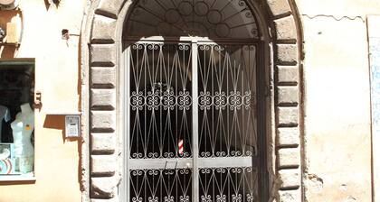 LHP Suite Trastevere