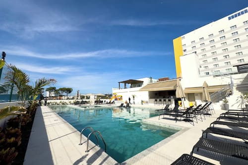 Piscina externa