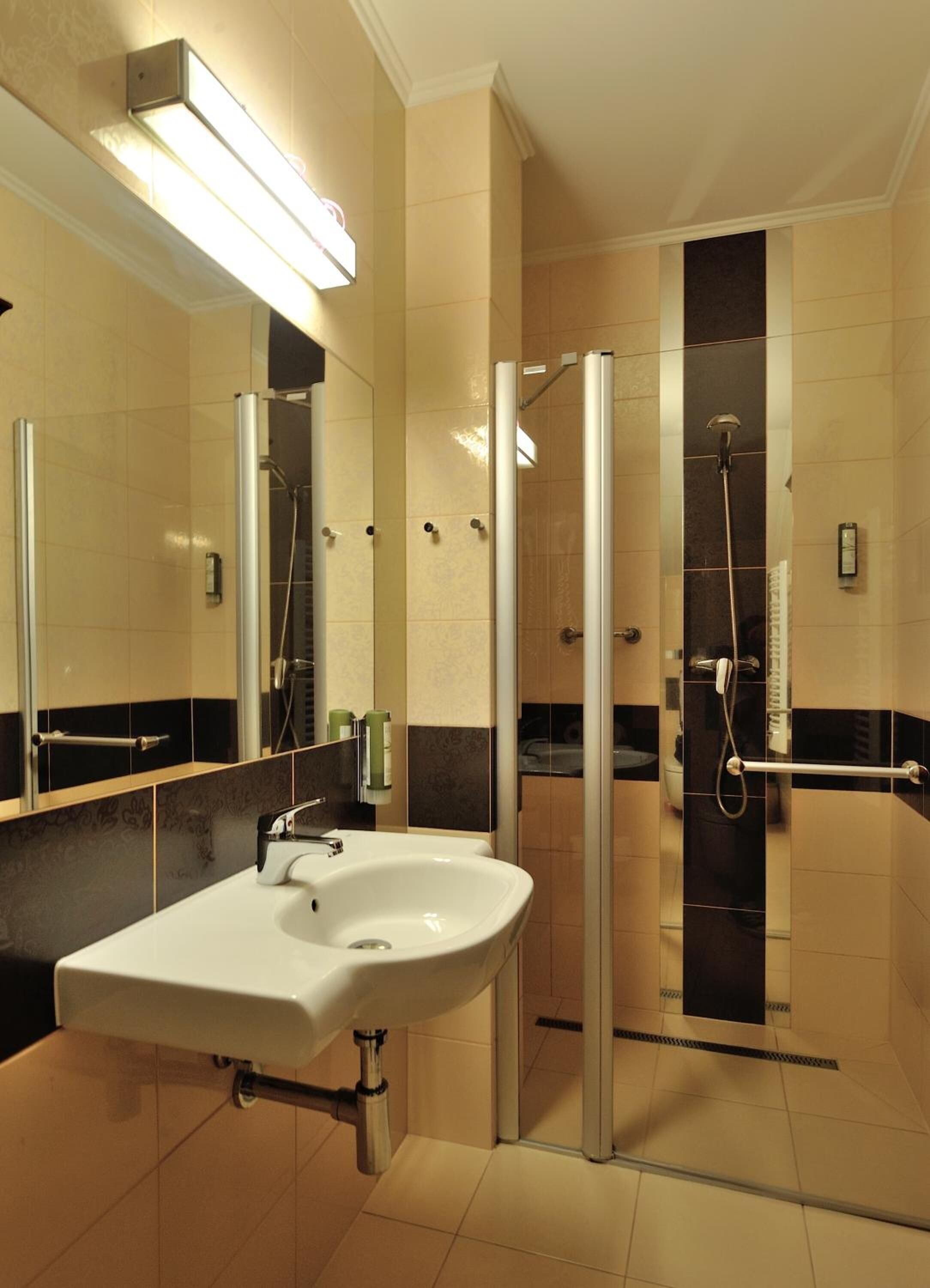 free toiletries, hair dryer, towels