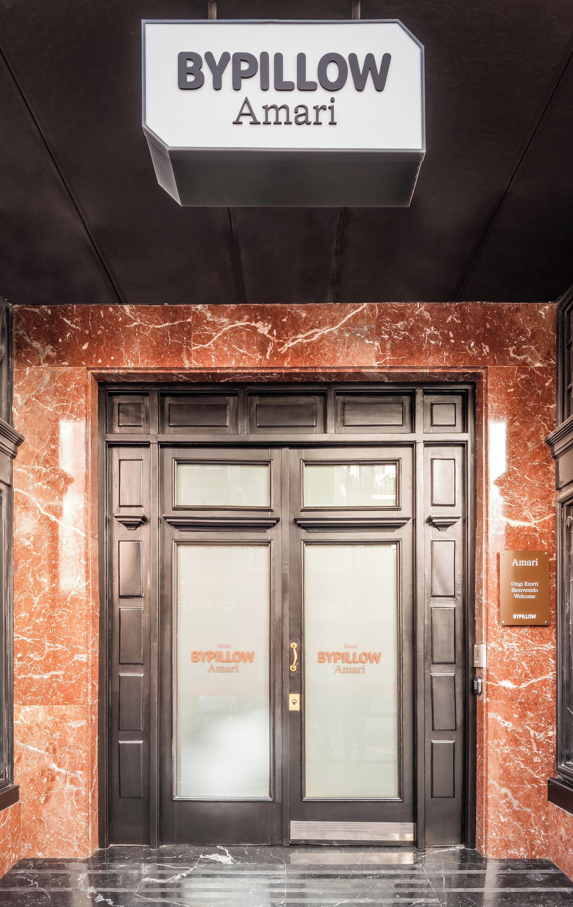 Photo - BYPILLOW Amari