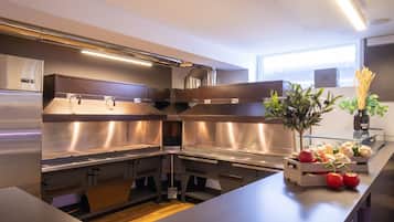 Food-Court