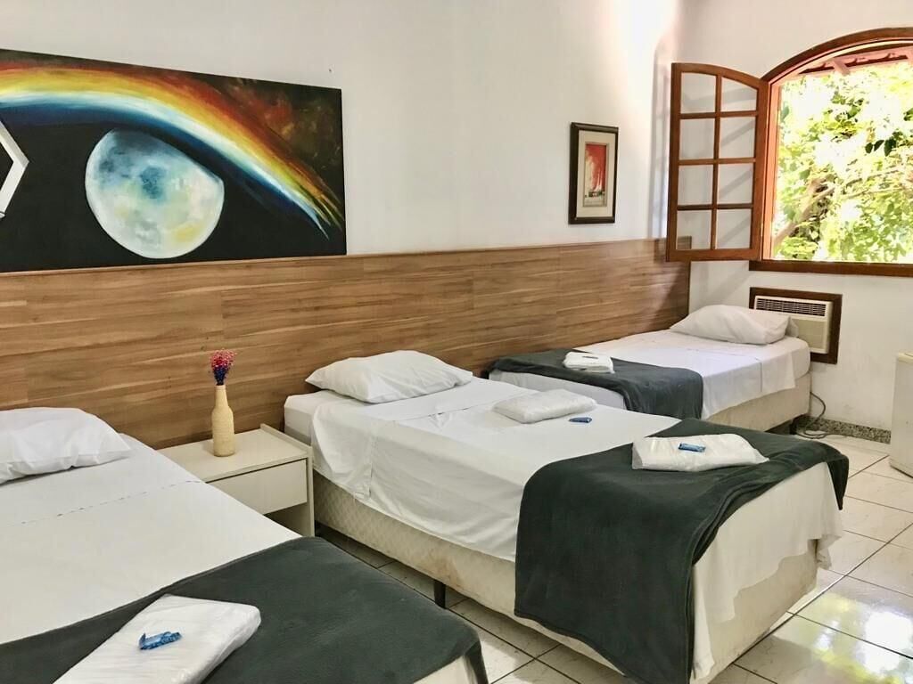 Minibar, wifi gratis y ropa de cama 