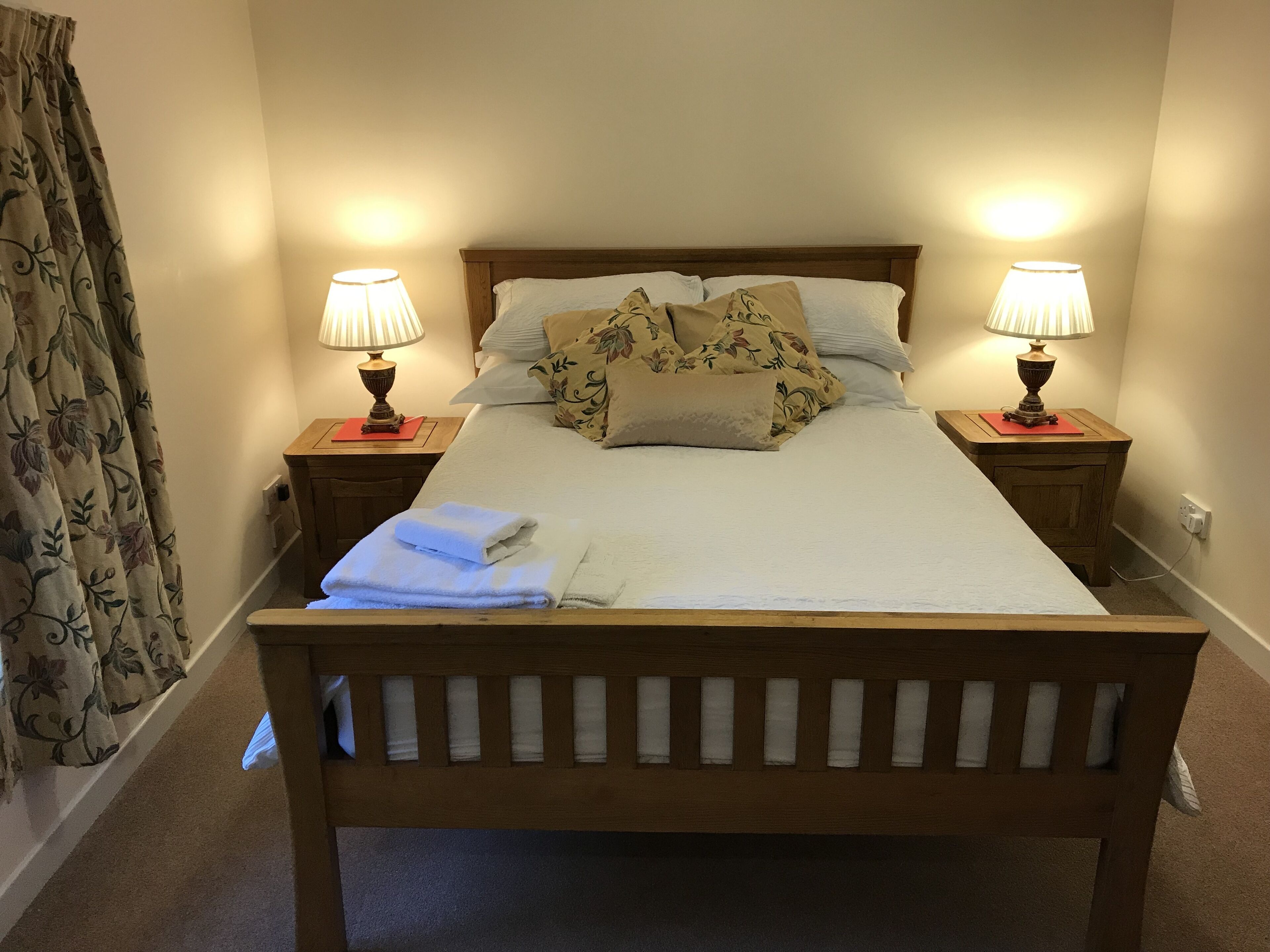 Double Room | Premium bedding, desk, laptop workspace, free WiFi