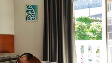 Standard Double Room | Desk, blackout curtains, soundproofing, iron/ironing board