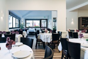 Frühstück, Mittagessen und Abendessen