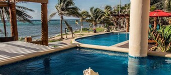 Aqua Star Condhotel by Koox