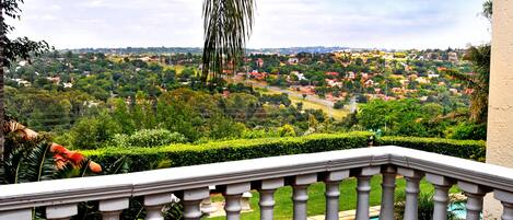 Familienapartment, 2 Schlafzimmer | Ausblick vom Zimmer