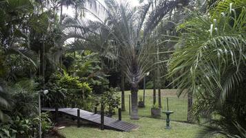 Kawasan hartanah
