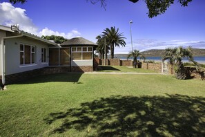 View from property - Seemansrust, Langebaan 9-sleeper (Langebaan)