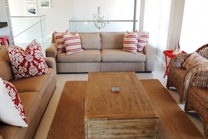 Comfort House, 3 Bedrooms (8 Aquila Covo) | Lobby sitting area - Aquila Covo, Langebaan 6-sleeper (Langebaan)
