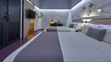 Couette en duvet d'oie, coffres-forts dans les chambres, bureau