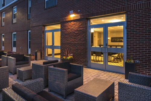 Hampton Inn & Suites Bridgewater