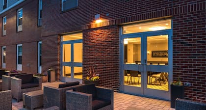 Hampton Inn & Suites Bridgewater