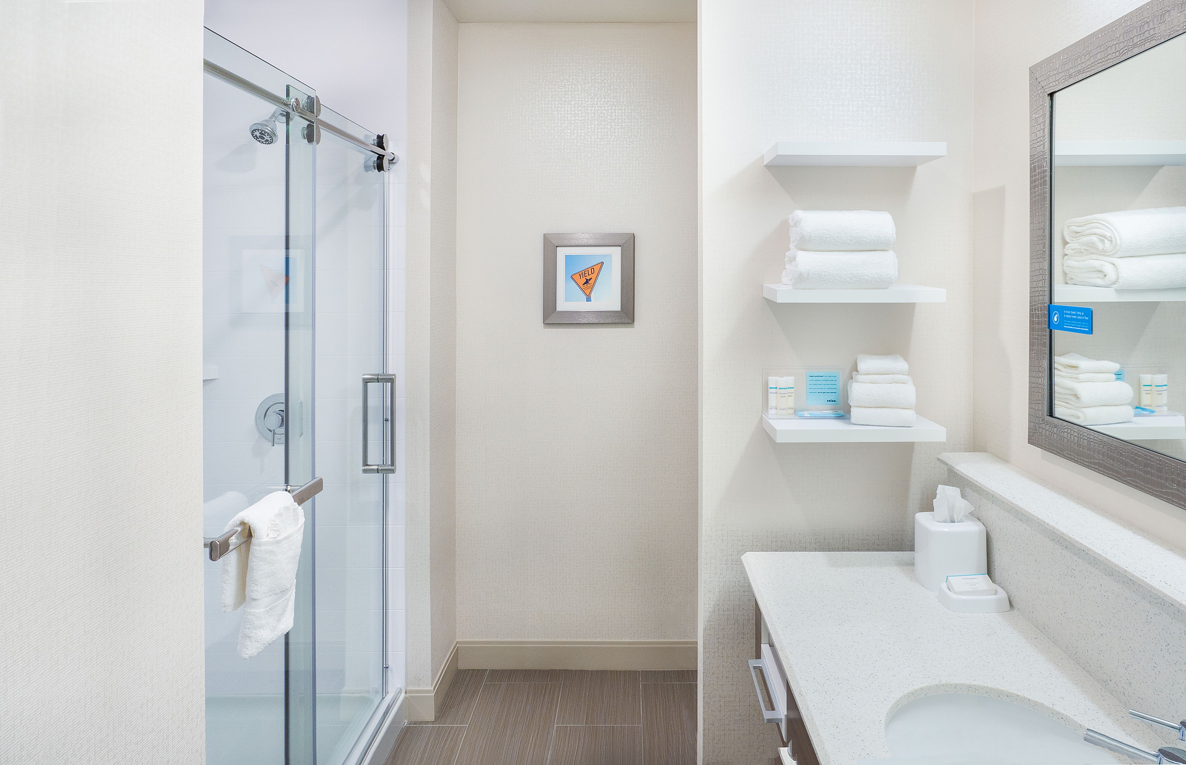 combined shower/bathtub, free toiletries, hair dryer, towels