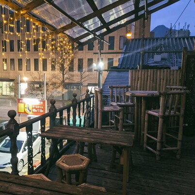 WORLDTRECK DINER & GUESTHOUSE - Pise - Hostel