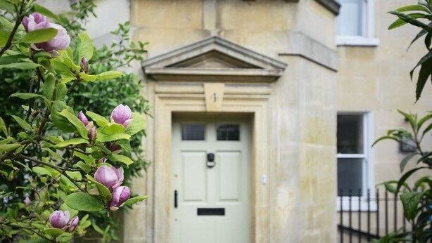 Unclassified image, 1 of 44, button - Percy Place (Bath)