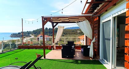 Salonikiou Beach Deluxe Apartments