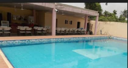 Gade Place Hotel