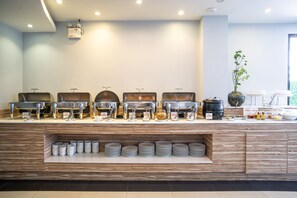 Dagelijks ontbijtbuffet (toeslag)