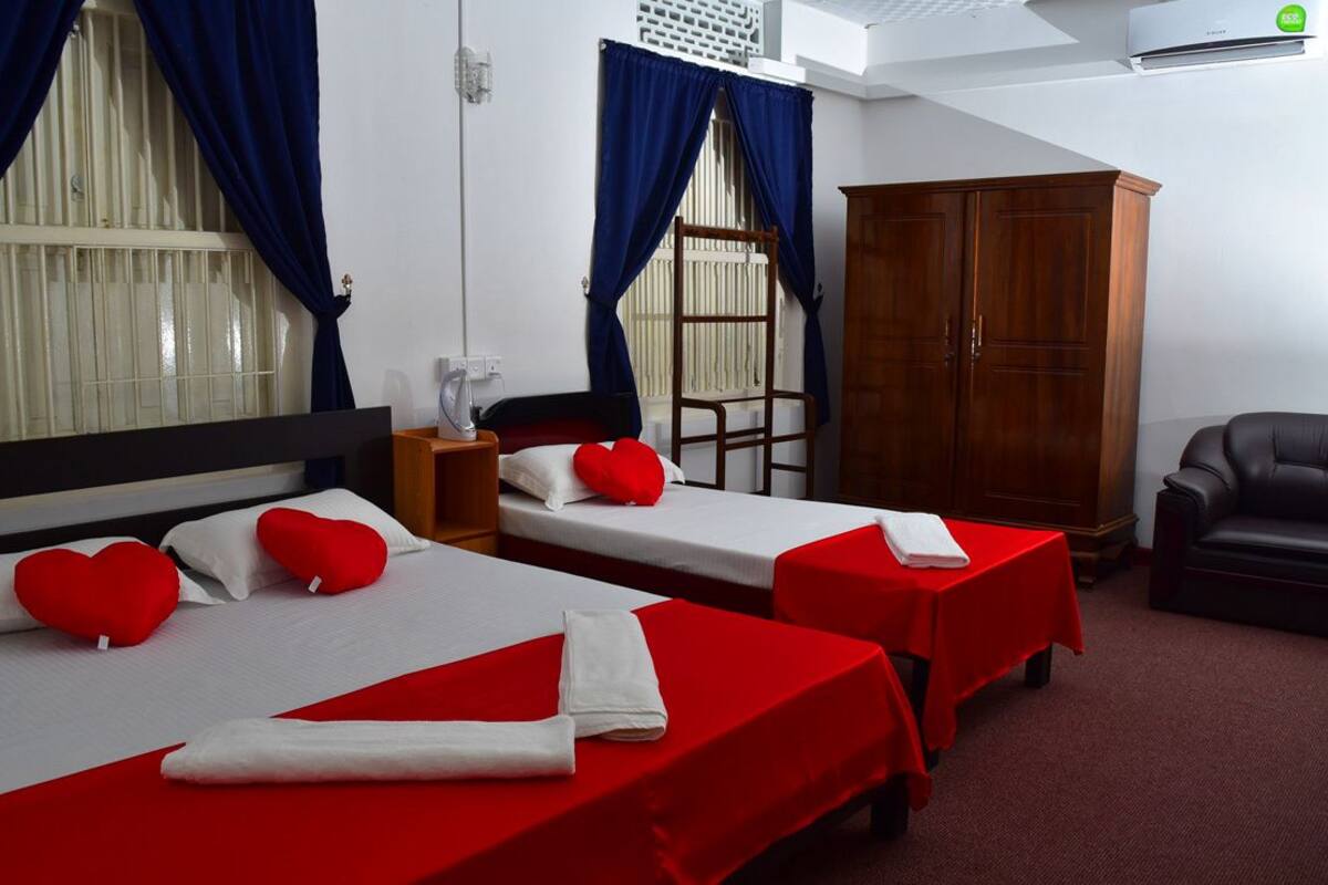 Desk, iron/ironing board, free cribs/infant beds, free WiFi