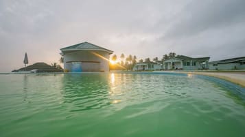 Piscina all'aperto