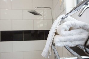 Standard Double Room, Ocean View | Bathroom amenities | Combined shower/tub, free toiletries, towels - Karela Beach Resort (Beyin)