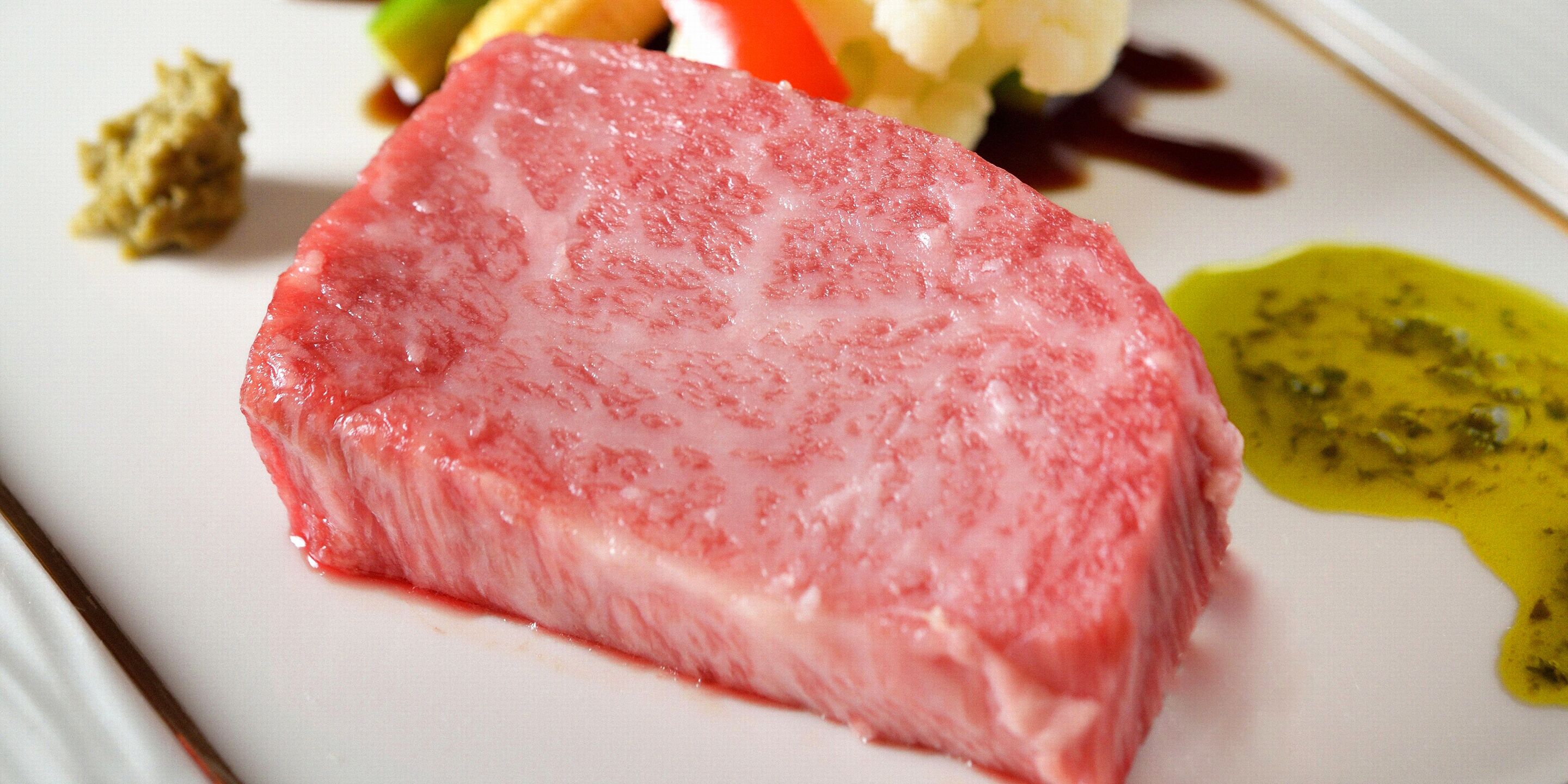 餐飲